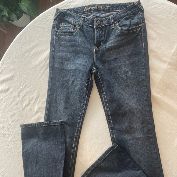 Blue Asphalt Denim - Blue Asphalt Dark Wash Embroidered Y2K Jeans – Size 7